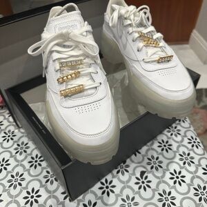 Reebok Women's White and Gold Sneakers